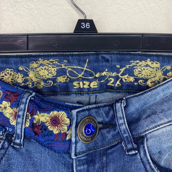 Desigual Embroidered Denim Jogger Style Jeans Size 26 - Picture 6 of 12